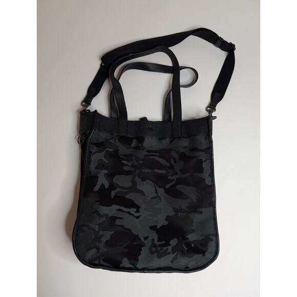 Lululemon Now and Always Tote Bag 15L Black Gray Camo - Picture 3 of 12